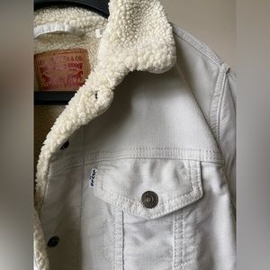 Levi’s Sherpa-lined Denim Jacket